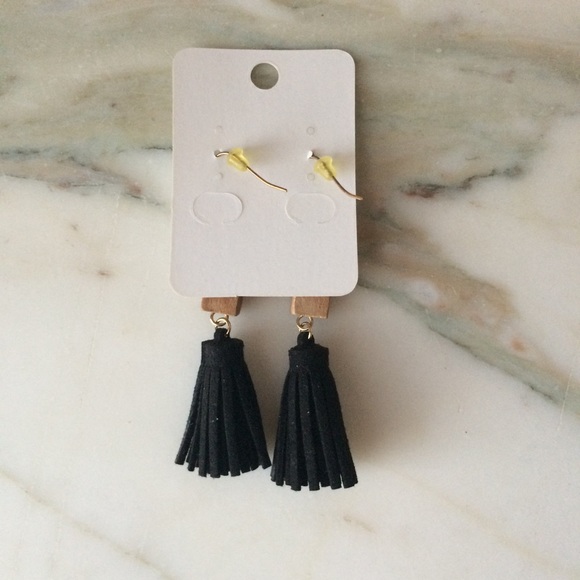 New Suede Tassel Earrings Black w/ Brown Wood Bead - Picture 4 of 4